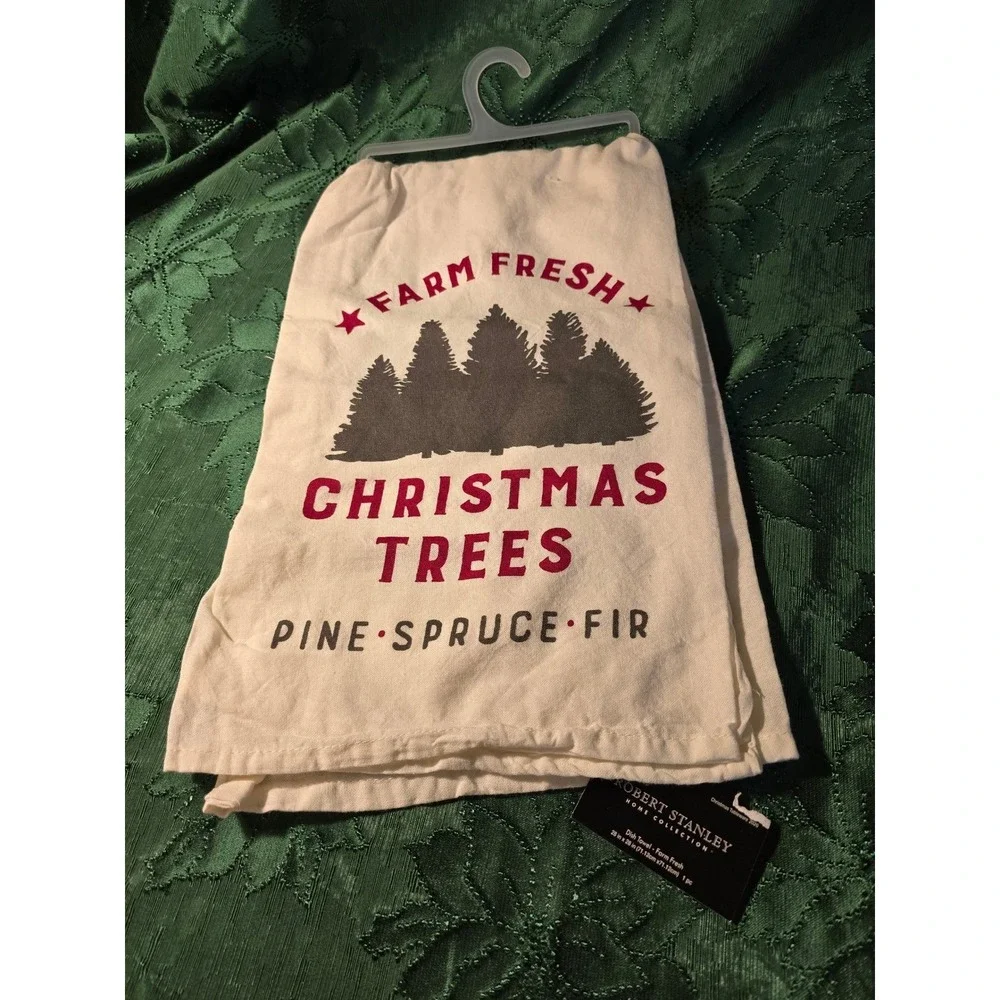 Robert Stanley Home Collection Farm Fresh Christmas Trees Dish Towel‎ /0443
